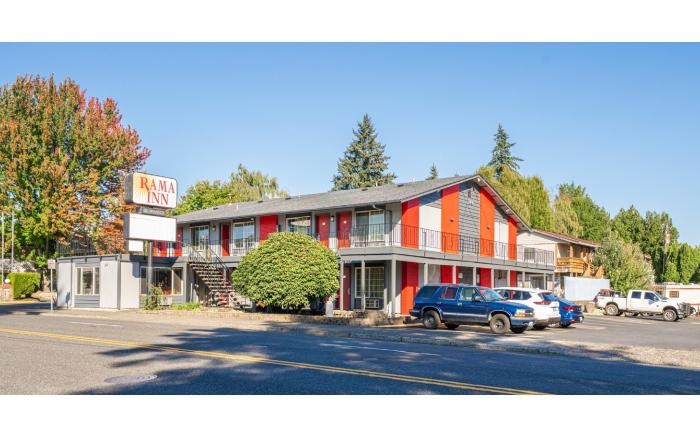 Hotel O Rama Inn & RV Park