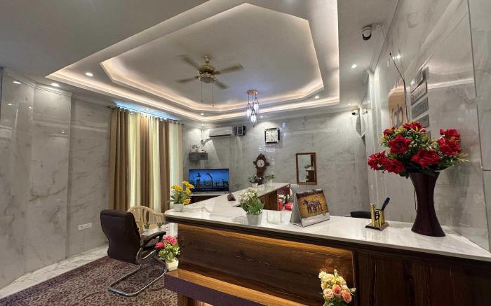 Townhouse Naya Gaon Formerly Hotel Paradise