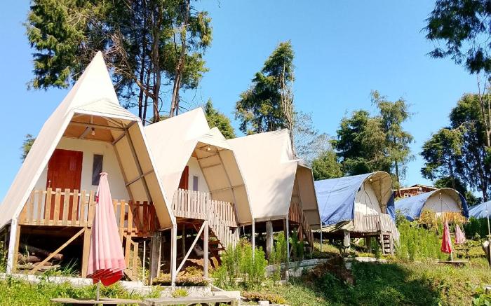 Dieng glamping syari'ah