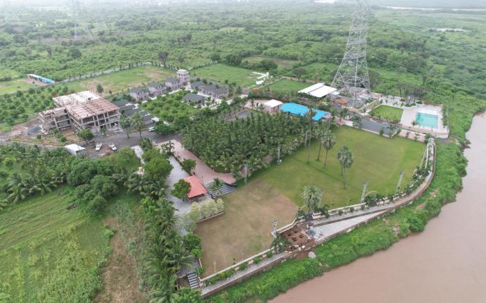 Dhartii River View Resort