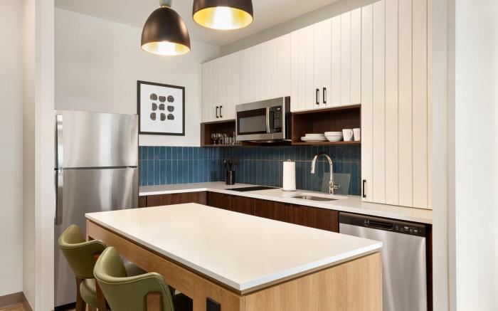 Staybridge Suites Toronto Airport East