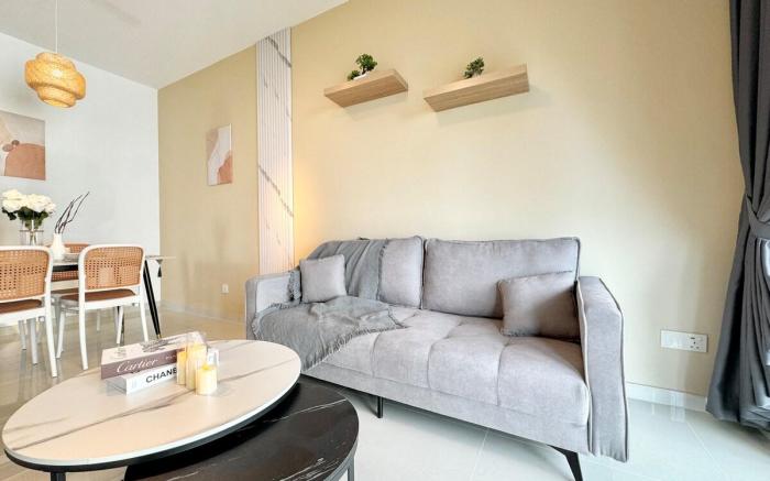 4pax 2BR Regalia Forest City Gelang patah @ 3111