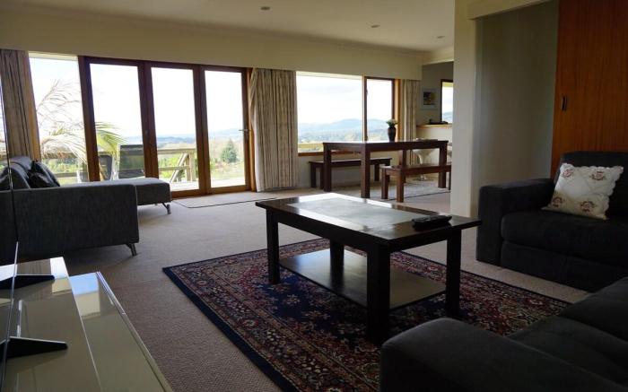 Aww Sheeps-Uninterrupted Panoramic View with Spa