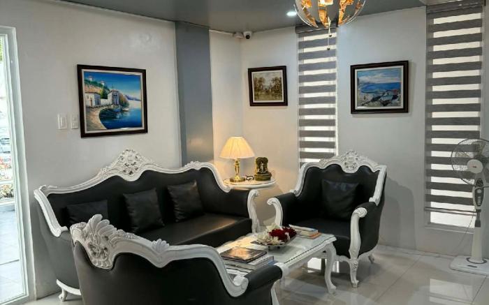 Leribi Suites & restaurant