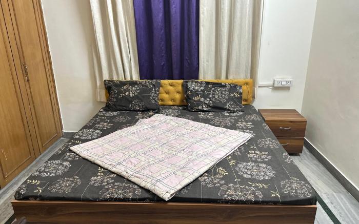 SRI RAM GUEST HOUSE  ( HOME STAY )