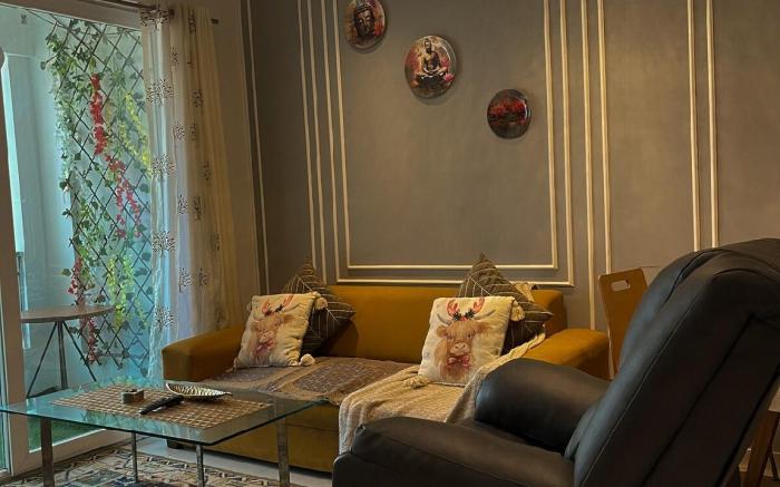 Florence By Mulberry Homestays | Premium 1BHK |