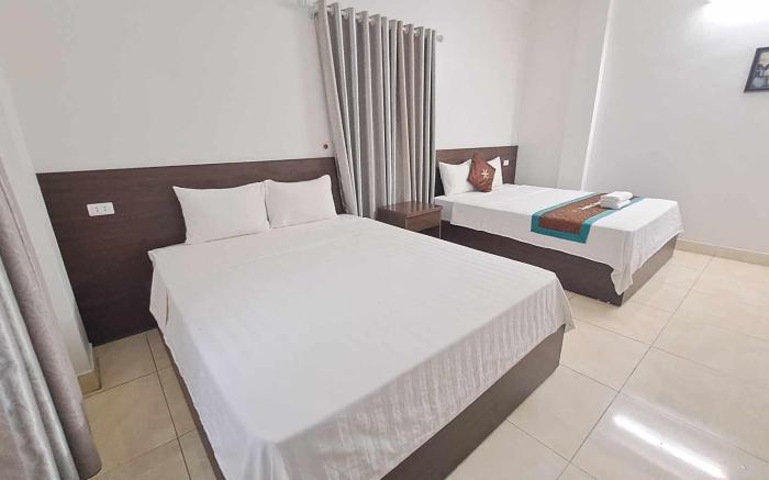 GRAND AIRPORT HOTEL 