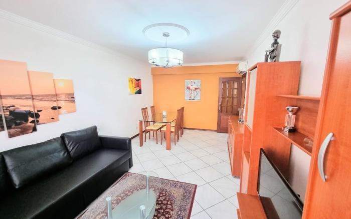 Apartment Real Delux 2BR close to city center