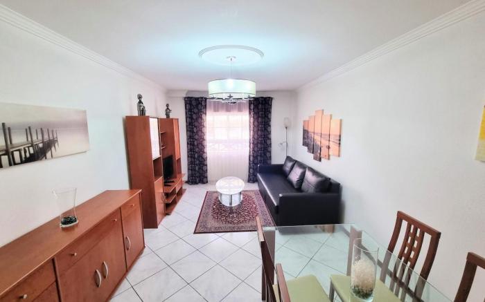 Apartment Real Delux 2BR close to city center