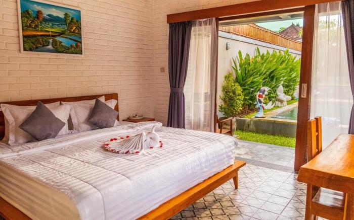 Villa Mulia · 2BR Private Pool Villa in Canggu