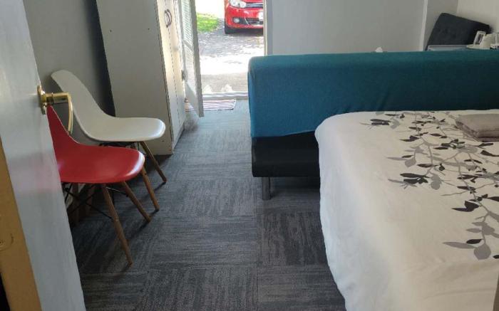 Two Double Bed including 1 double sofa bed Studio