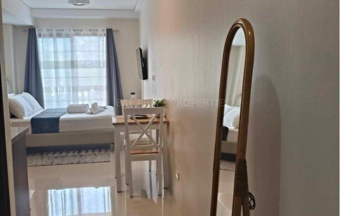 7I Selendra Condominium Broom