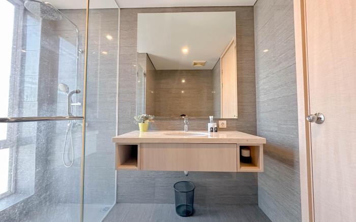 2BR at One East Penthouse & Residence By Travelio