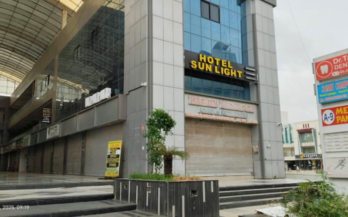 Hotel Sunlight,Ahmedabad