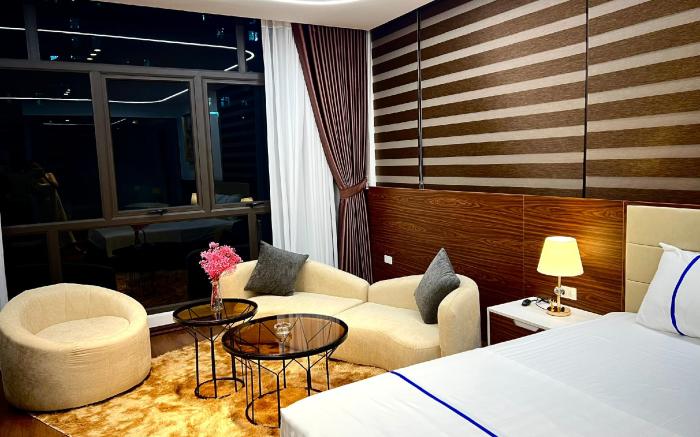 LUXTEL HOTEL - Thành Phố Giao Lưu