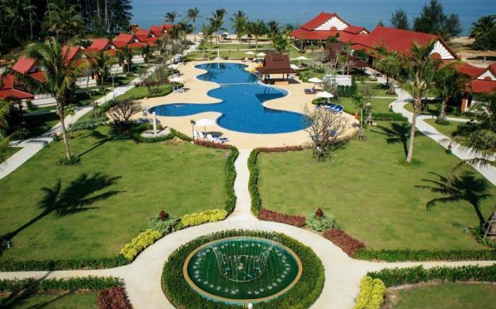 The Sunset Beach Resort Kho Khao Island