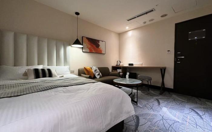 Ximending Double Room No. 3303[僅國外旅客入住]