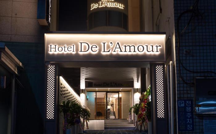 De Lamour Hotel
