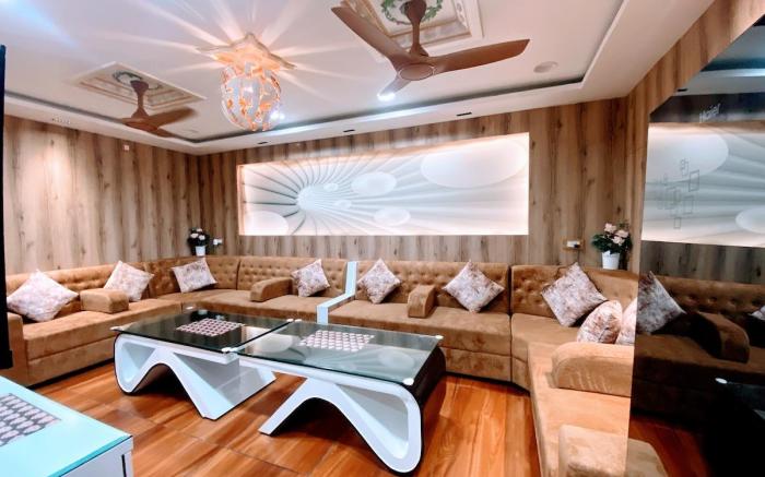 BMS Guest House for Families in Hyderabad Lux 2BHK