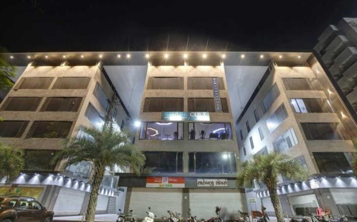 Collection O Modasa Bus Terminal Himmatnagar