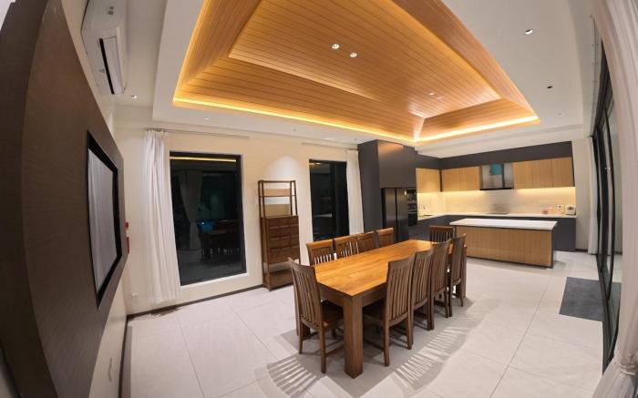 Luxury and private villa
