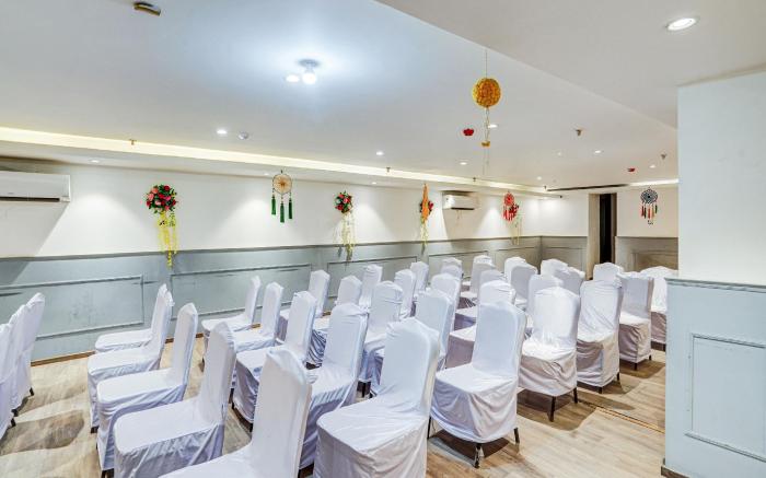 Super Townhouse Yashobhoomi Formerly Hotel Grand Tashree