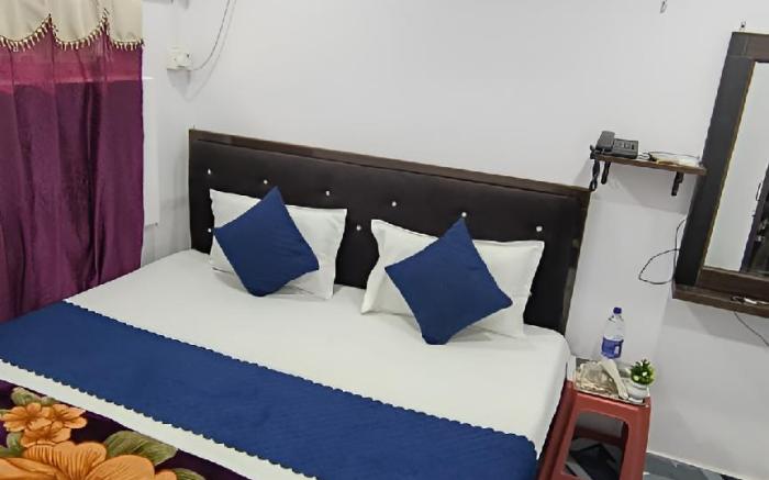 BL Paying Guest House