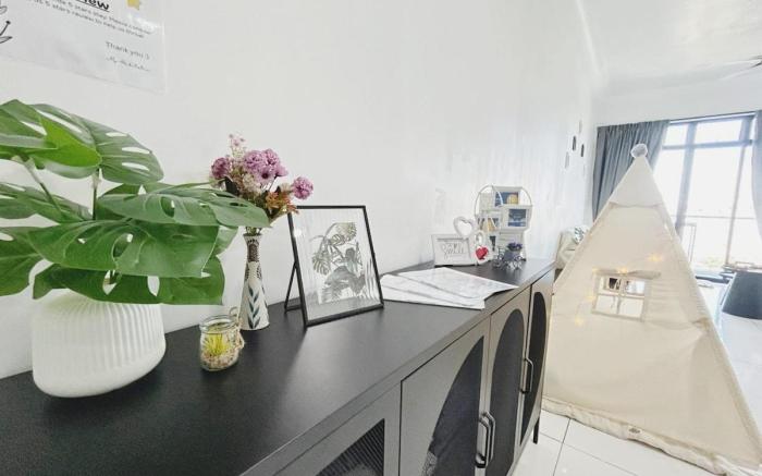 10 Pax,3BR,Next to Paradigm Mall Escape JB