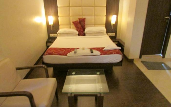 Hotel Mourya Residency