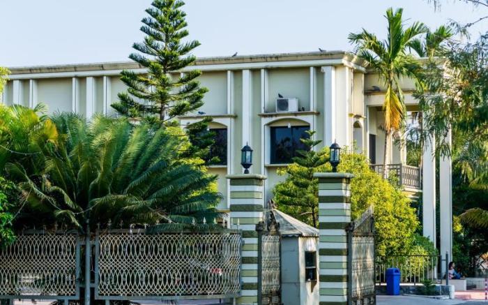 Amidhara Resort