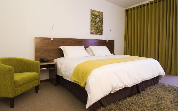 Golden Gate Hotel and Chalets