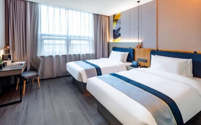 Home Inn Style Lvliang Wenshui Middle School Diqing Avenue