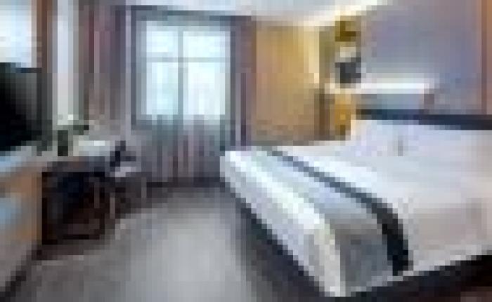 Home Inn Style Lvliang Wenshui Middle School Diqing Avenue