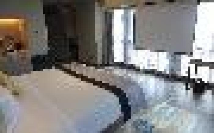 Home Inn Style Zhumadian High-speed Railway West Station