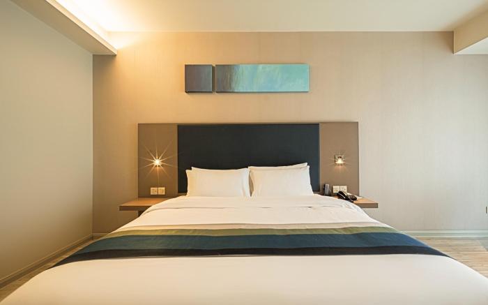 Home Inn Style Ya'an High-speed Railway Station