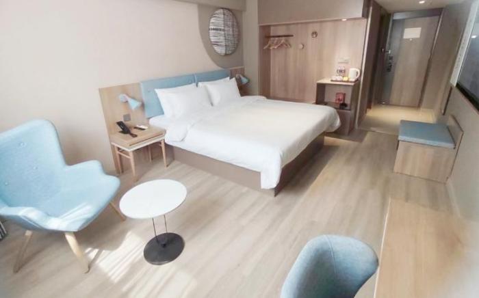 Home Inn Neo Zhengzhou Railway Station Dehua Pedestrian Street