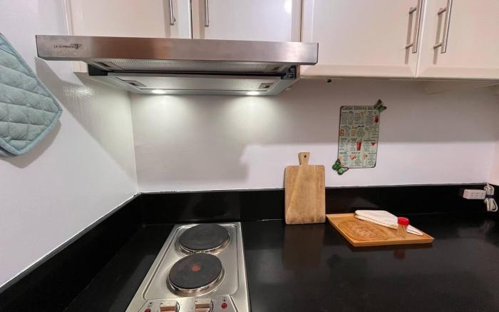 Marvinn's by LVH - 150 Newport Boulevard