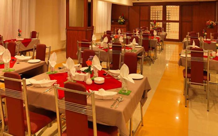 Dhanunjayas Luxury Hotel