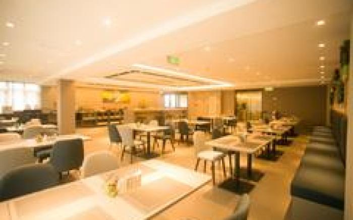 Home Inn Style Taian Nanguan Avenue Taiwen Wuyue Plaza