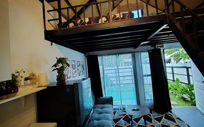 Tinyloft private pool M2