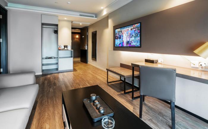Ease Hotel Hefei High-speed Railway South Station Leijie