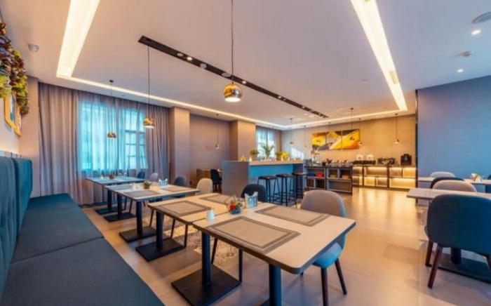 Home Inn Style Kunming Xindu Longcheng Beichen Avenue