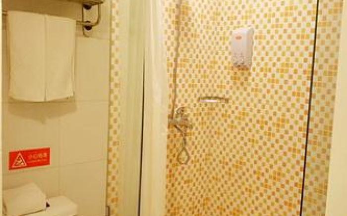 Ease Hotel Tianjin Hangu Xinkai North Road Grand Theater