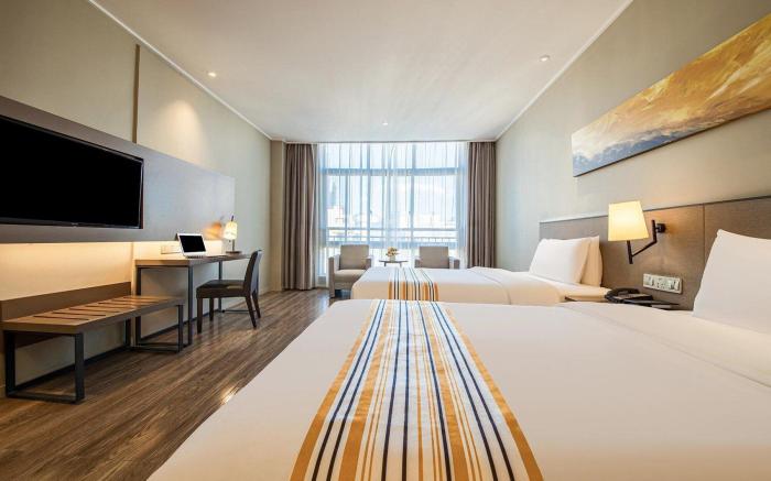 Ease Hotel Anshun Huangguoshu Avenue