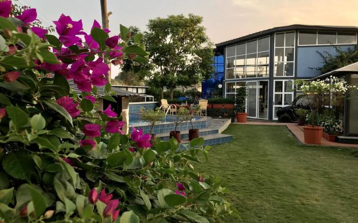 Luxury Glass House @ Pawna Lake