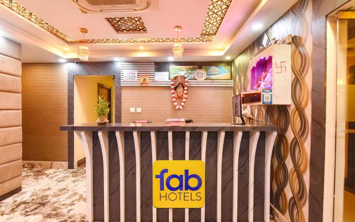 FabHotel Deep