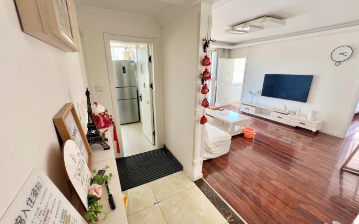 【木居】双床房家庭房/距离五四广场3站/近地铁三号线/CBD万达对面//万象城/ 乳胶床垫