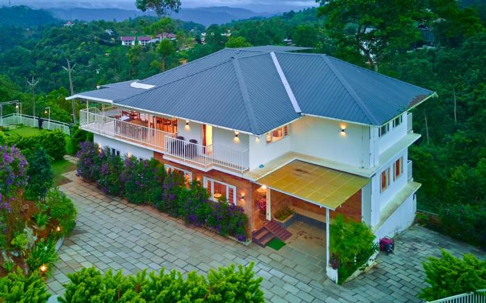 Ice Pellets Pool Resort Munnar by VOYE HOMES 