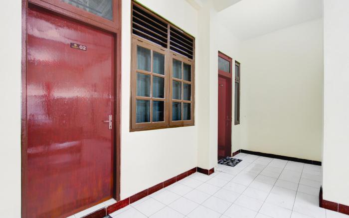 OYO 94673 Guesthouse Syariah