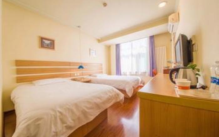 Home Inn Jinan Bayi Overpass